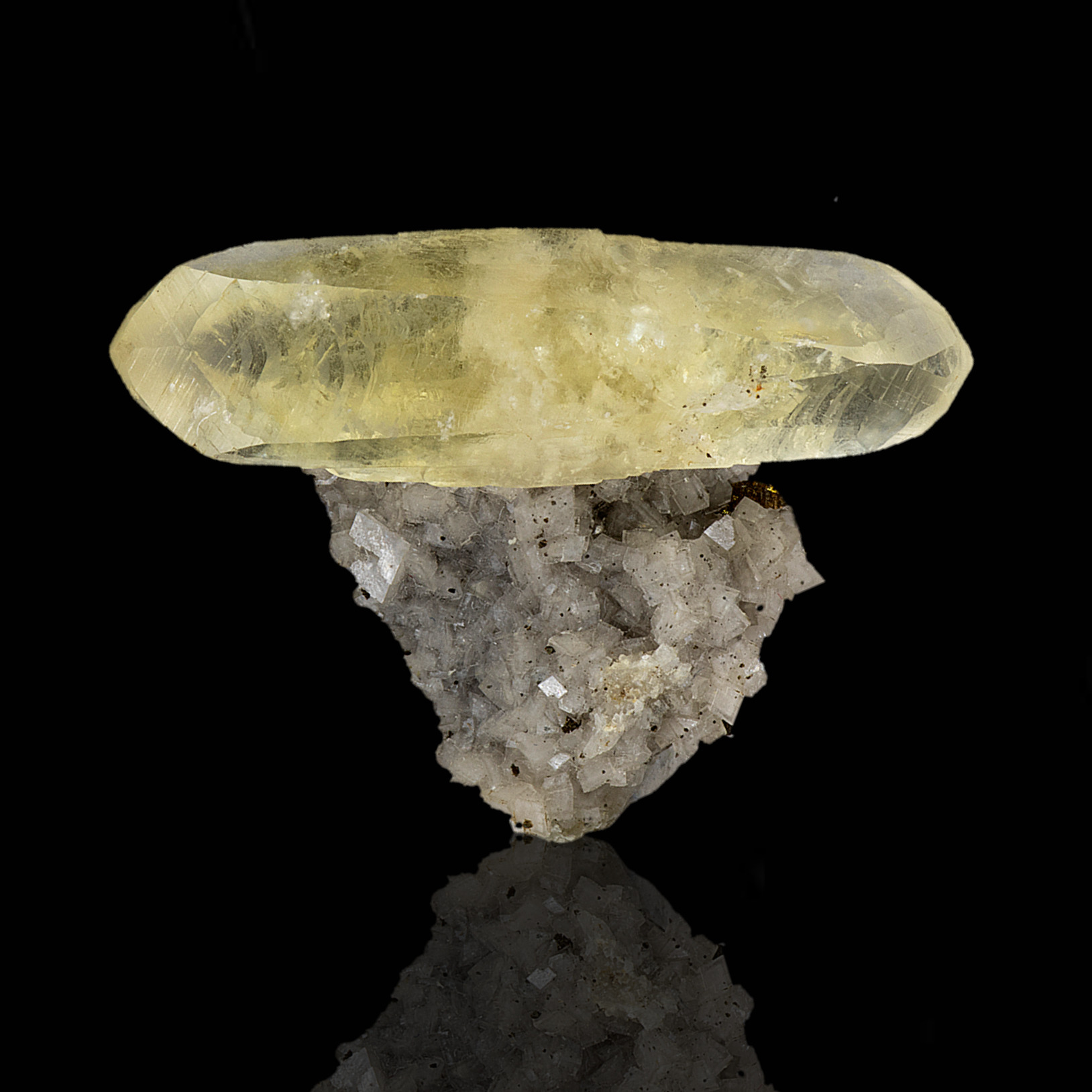 Calcite with dolomite and chalcopyrite