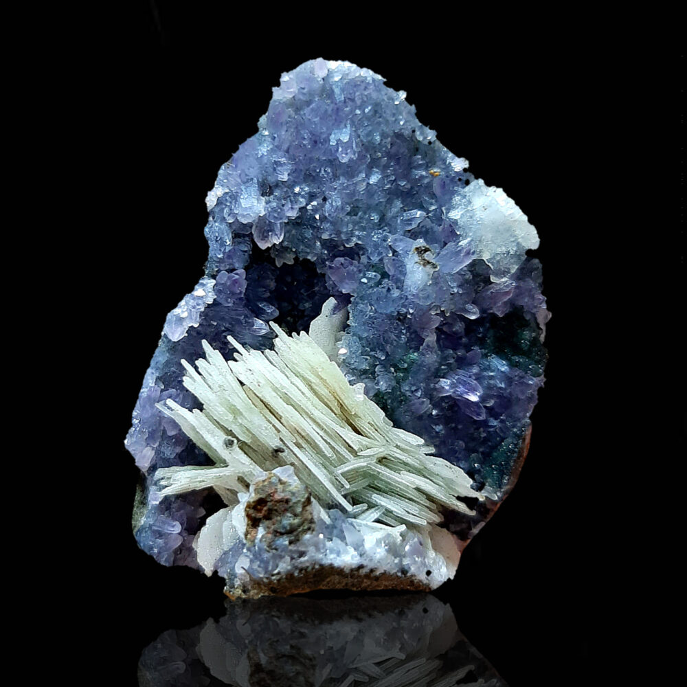 Calcite on amethyst