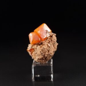 Wulfenite
