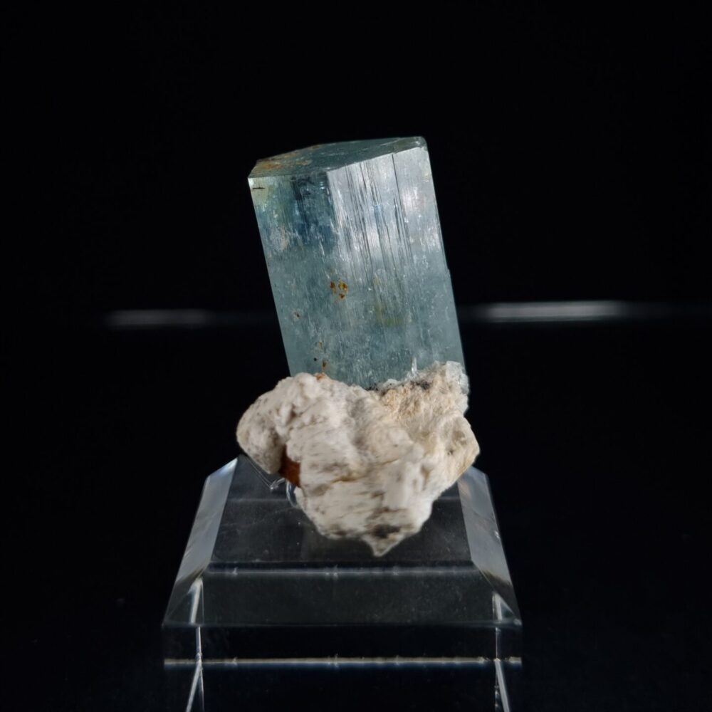 Aquamarine on feldspar