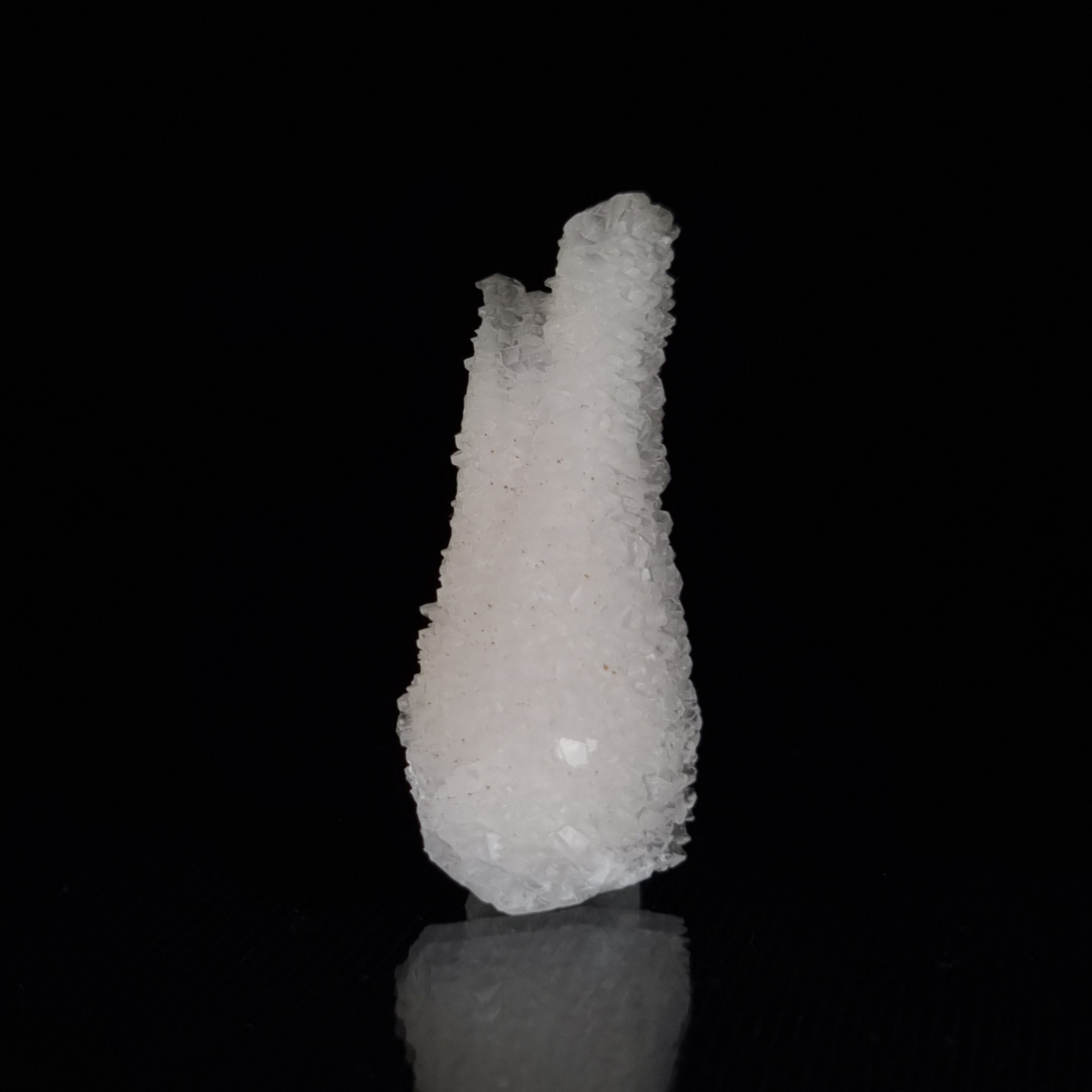 Manganoan calcite