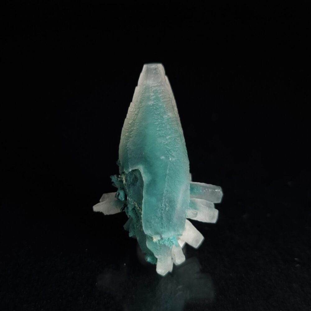 Celadonite included calcite