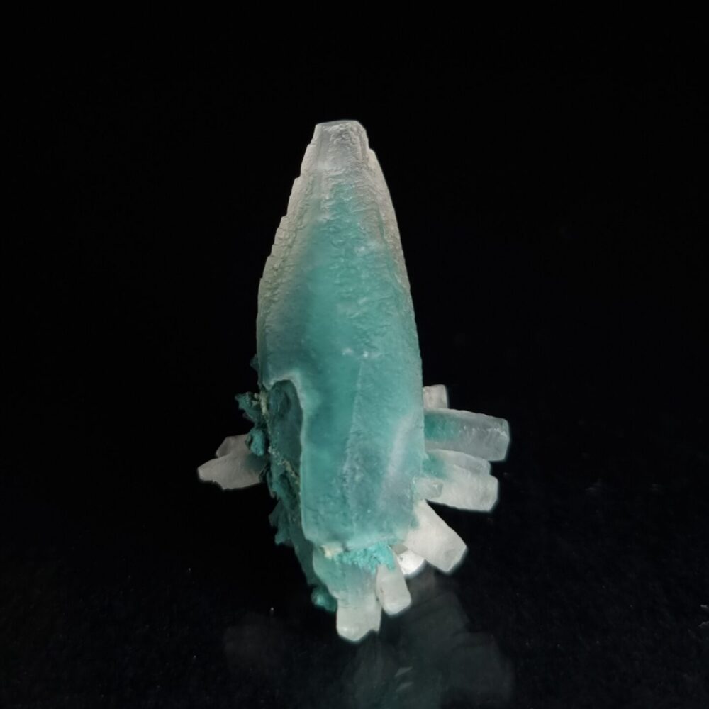 Celadonite included calcite