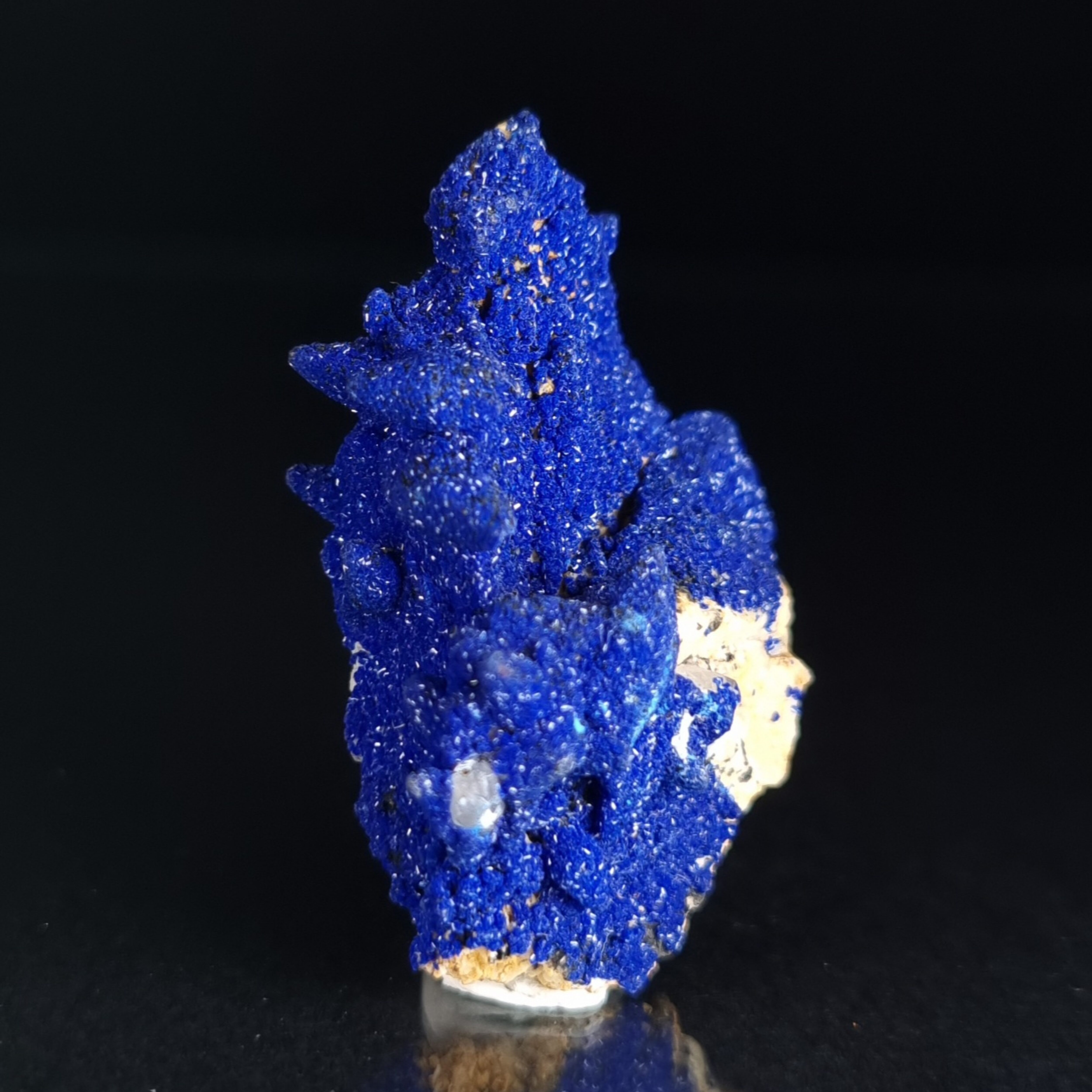 Azurite on calcite