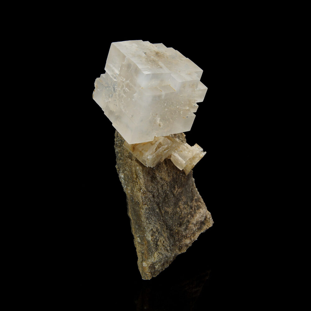 Halite on matrix